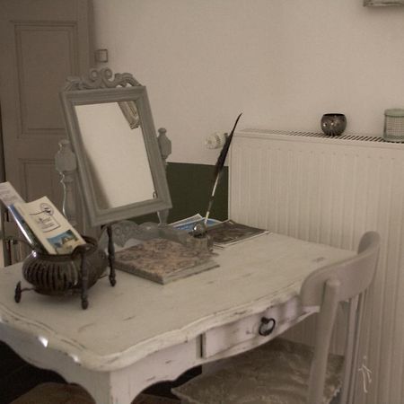 Chateau De L'Oiseliniere Bed & Breakfast Gorges  ภายนอก รูปภาพ