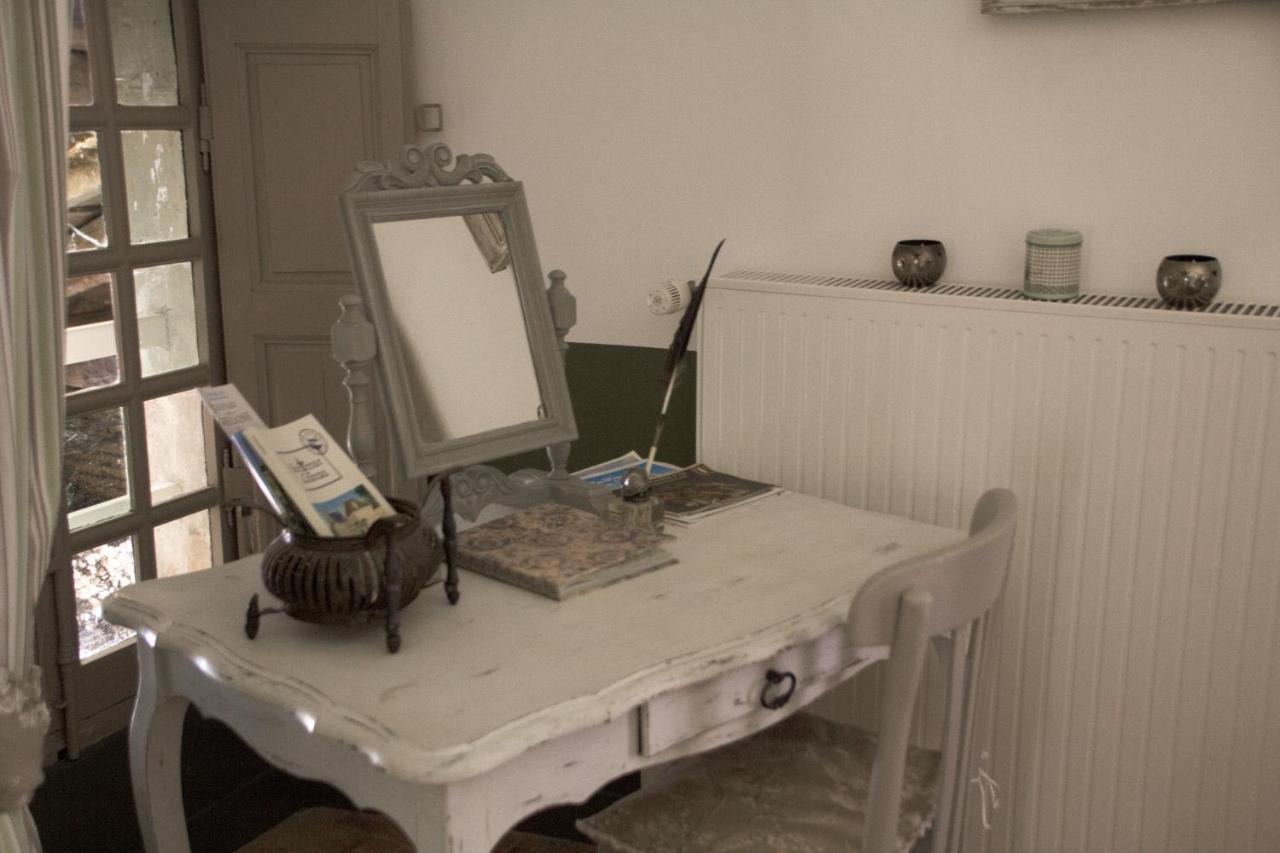 Chateau De L'Oiseliniere Bed & Breakfast Gorges  ภายนอก รูปภาพ