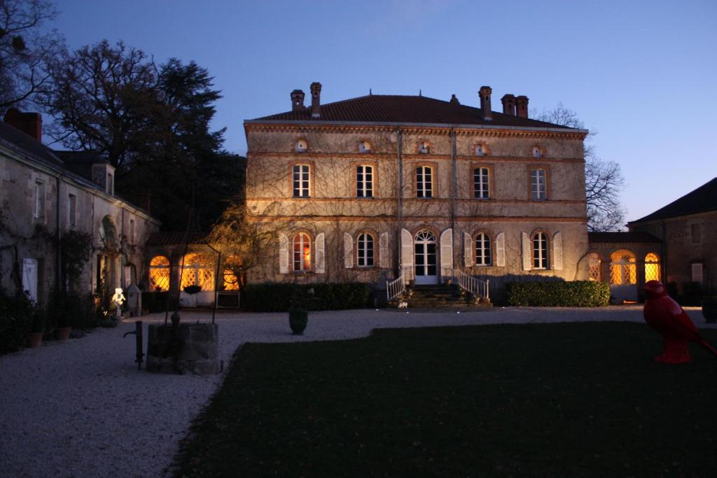 Chateau De L'Oiseliniere Bed & Breakfast Gorges  ภายนอก รูปภาพ