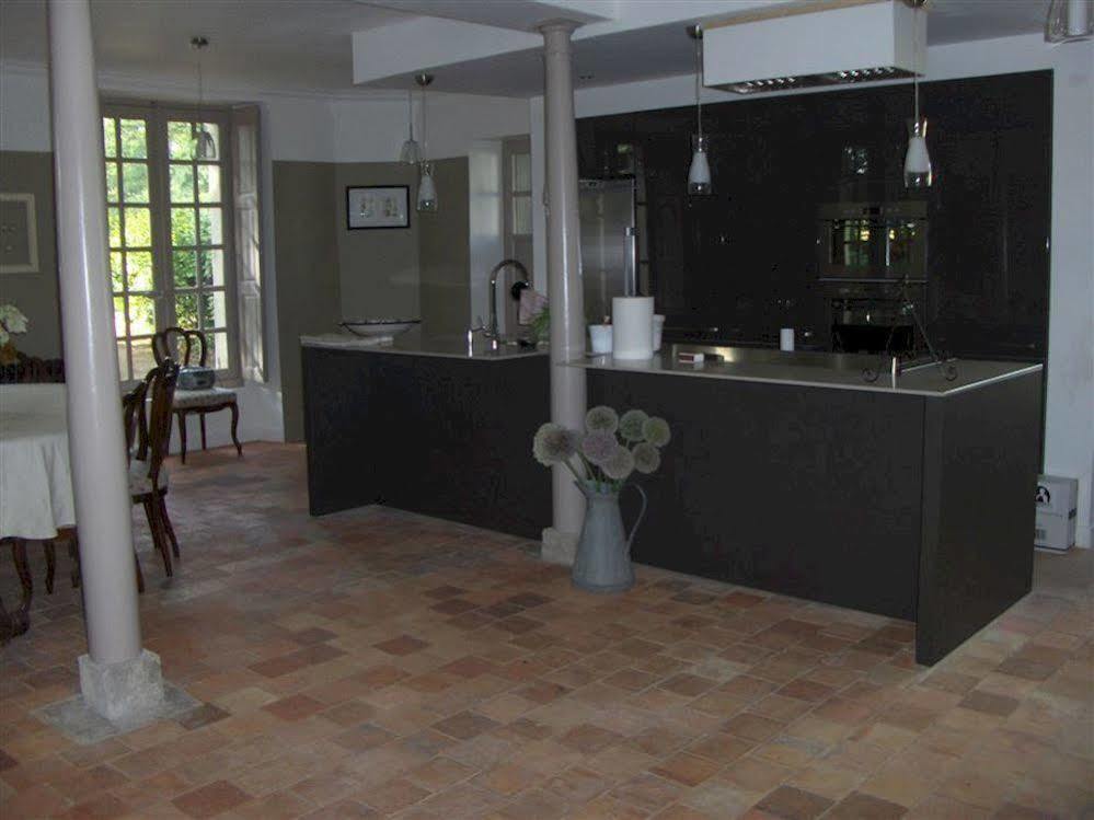 Chateau De L'Oiseliniere Bed & Breakfast Gorges  ภายนอก รูปภาพ